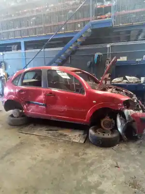 Veículo de Sucata citroen c3 1.4 hdi (68 cv) 1.4 hdi do ano 2001 alimentado 8hz