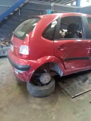 Veículo de Sucata citroen c3 1.4 hdi (68 cv) 1.4 hdi do ano 2001 alimentado 8hz