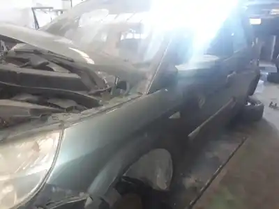 Здавання транспортного засобу renault scenic ii 1.9 dci diesel 120 cv / 88 kw року 2001 потужний f9q812