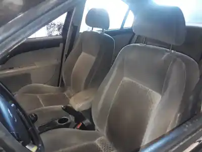 Veículo de Sucata ford mondeo berlina (ge) 2.0 tdci cat do ano 2001 alimentado fmba