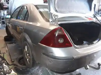 Veículo de Sucata ford mondeo berlina (ge) 2.0 tdci td cat do ano 2001 alimentado d6ba