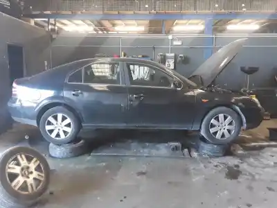 Veicolo di demolizione FORD MONDEO BERLINA (GE) 2.0 TDCi TD CAT dell'anno 2001 alimentato D6BA