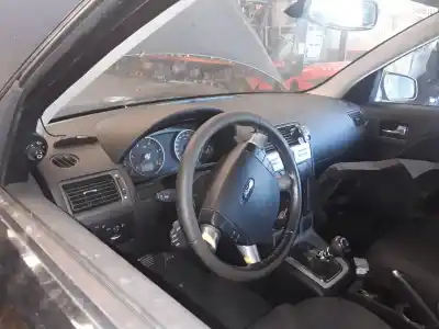 Veículo de Sucata ford mondeo berlina (ge) 2.0 tdci td cat do ano 2001 alimentado d6ba