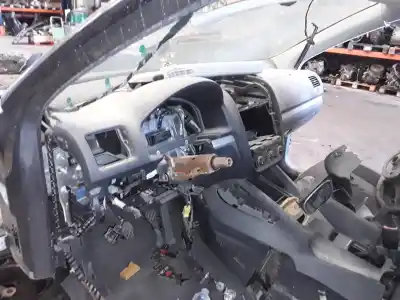 Veículo de Sucata volkswagen jetta (1k2) advance 150 cv / 110 kw do ano 2001 alimentado 