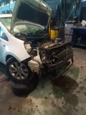 Scrapping Vehicle kia rio emotion 90 cv / 66 kw of the year 2001 powered d4fc