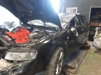 Veículo de Sucata audi a4 berlina (8e) 1.9 tdi (96kw) do ano 2001 alimentado 