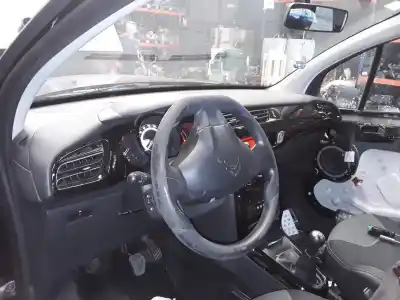 Veicolo di demolizione citroen c3 1.4 hdi (68 cv) 1.4 hdi dell'anno 2001 alimentato 