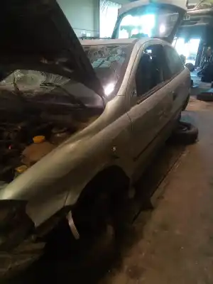 Veículo de Sucata opel astra g berlina sportive do ano 2001 alimentado z16se