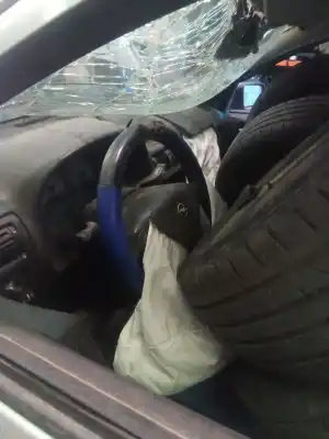 Veículo de Sucata opel astra g berlina sportive do ano 2001 alimentado z16se