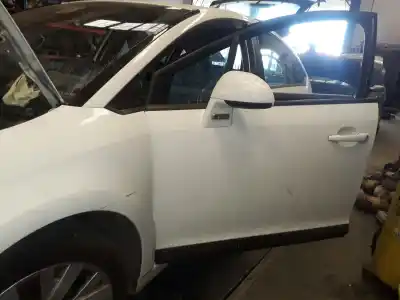 Veículo de Sucata CITROEN C4 BERLINA VTR Plus do ano 2001 alimentado 9HY