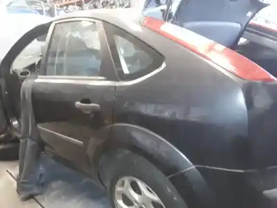 Veículo de Sucata ford focus berlina (cap) ambiente (d) do ano 2001 alimentado kkda