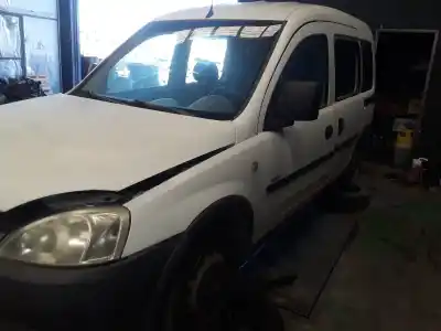Здавання транспортного засобу opel corsa c furgoneta/hatchback (x01) 1.7 di 16v (f08, w5l) року 2001 потужний 