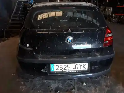 Veículo de Sucata bmw serie 1 berlina (e81/e87) 116d do ano 2001 alimentado 