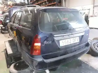Sloopvoertuig ford focus turnier (cak) 1.8 tdci cat van het jaar 2001 aangedreven 