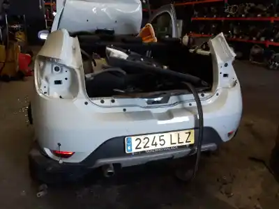 Здавання транспортного засобу dacia sandero 1.0 tce cat року 2001 потужний 