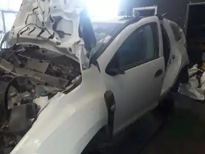 Здавання транспортного засобу dacia duster (hm_) 1.5 dci 115 (hmad) року 2001 потужний 