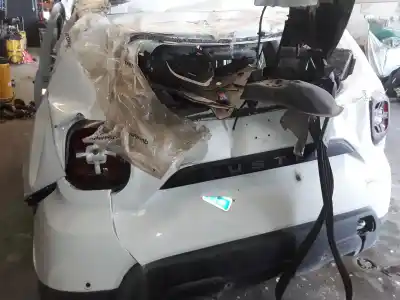 Здавання транспортного засобу dacia duster (hm_) 1.5 dci 115 (hmad) року 2001 потужний 