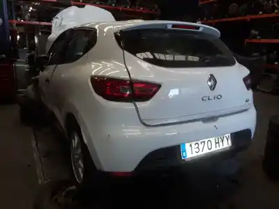 Veicolo di demolizione RENAULT CLIO IV (BH_) 1.5 DCI 75 dell'anno 2001 alimentato 
