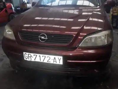 Vehicul casat opel astra g berlina 1.6 16v al anului 2001 alimentat 