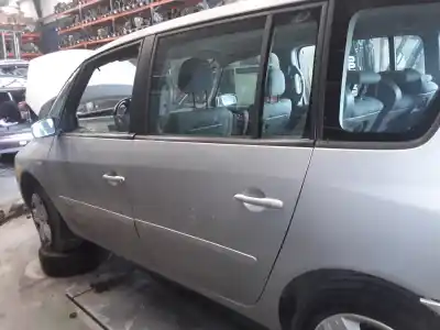 Здавання транспортного засобу renault espace iv (jk0) grand espace expression року 2001 потужний g9t742
