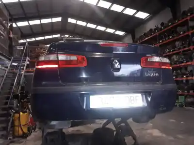 Scrapping Vehicle renault laguna ii (bg0) authentique 101 cv / 74 kw of the year 2001 powered f9q752
