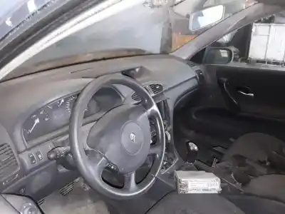 Здавання транспортного засобу renault laguna ii (bg0) authentique 101 cv / 74 kw року 2001 потужний f9q752