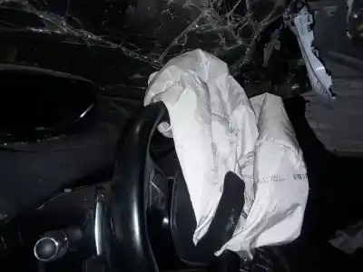 Veicolo di demolizione peugeot 3008 active dell'anno 2001 alimentato hzu