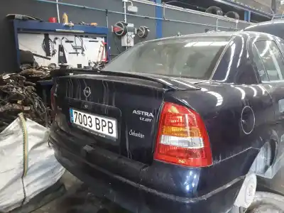 Veículo de Sucata opel astra g berlina comfort do ano 2001 alimentado y17dt