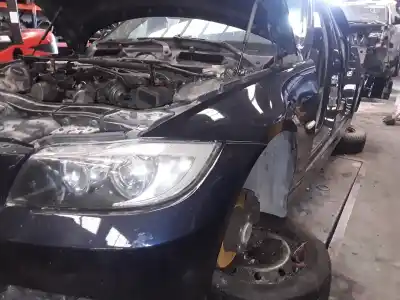 Veículo de Sucata bmw serie 3 berlina (e90) 318d do ano 2001 alimentado 204d4