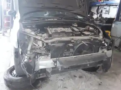 Veículo de Sucata CITROEN C4 BERLINA Exclusive do ano 2001 alimentado NFU