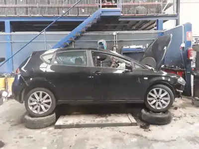 Veículo de Sucata seat leon (1p1) reference do ano 2001 alimentado bxe