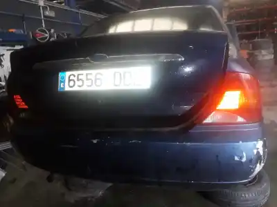 Veicolo di demolizione FORD FOCUS BERLINA (CAK) Trend dell'anno 2001 alimentato FYDA