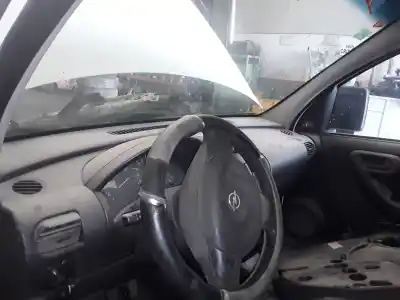 Veículo de Sucata opel combo tour cosmo do ano 2001 alimentado z13dtj