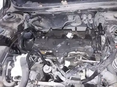 Verschrottungsfahrzeug VOLVO S60 BERLINA 2.4 D des Jahres 2001 angetrieben D5244T