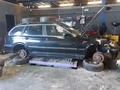 Veículo de Sucata bmw serie 3 touring (e46) 330d do ano 2001 alimentado 306d1