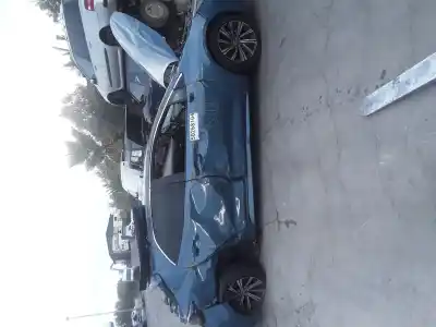 Veicolo di demolizione toyota corolla (e21) hybrid active dell'anno 2001 alimentato 2zr