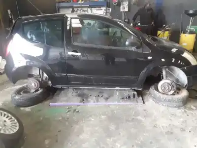 Здавання транспортного засобу citroen c2 x року 2001 потужний 