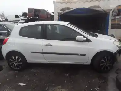 Утилизация автомобиля renault clio iii pack authentique года 2001 питание 
