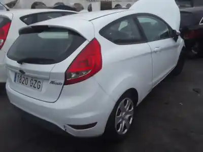 Veículo de Sucata ford fiesta (cb1) trend do ano 2001 alimentado av2q