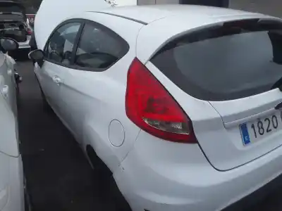 Veículo de Sucata ford fiesta (cb1) trend do ano 2001 alimentado av2q