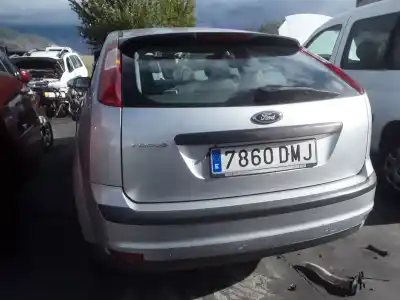 Veículo de Sucata FORD FOCUS BERLINA (CAP) Titanium do ano 2001 alimentado 