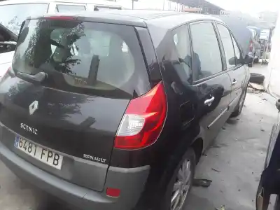 Здавання транспортного засобу RENAULT SCENIC II Grand Business 106 CV / 78 KW року 2001 потужний K9KP732 Здавання транспортного засобу RENAULT SCENIC II Grand Business 106 CV / 78 KW року 2001 потужний K9KP732