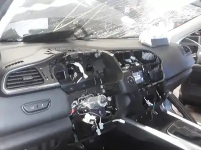 Scrapping Vehicle renault kadjar zen of the year 2001 powered r9me414