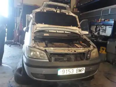 Veicolo di demolizione opel zafira a comfort dell'anno 2001 alimentato y20dth