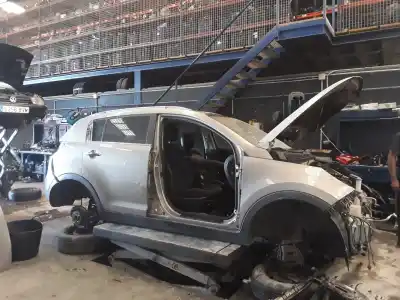 Veículo de Sucata kia sportage concept 4x2 do ano 2001 alimentado g4fd