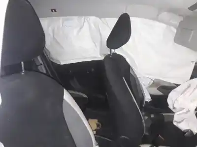 Veículo de Sucata nissan micra v (k14) visia+ do ano 2001 alimentado hr09det