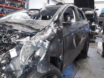 Veículo de Sucata OPEL CROSSLAND X Selective do ano 2001 alimentado HN05