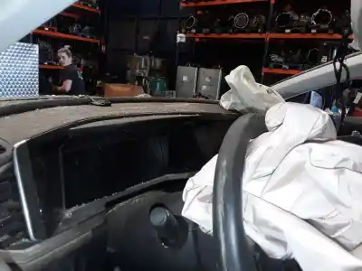 Scrapping Vehicle opel crossland x selective of the year 2001 powered hn05