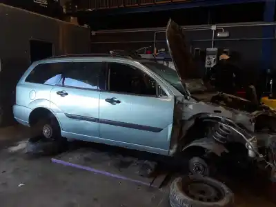 Veículo de Sucata ford focus turnier (cak) ambiente do ano 2001 alimentado c9da