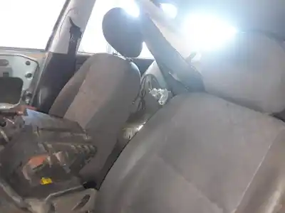 Veículo de Sucata ford focus turnier (cak) ambiente do ano 2001 alimentado c9da